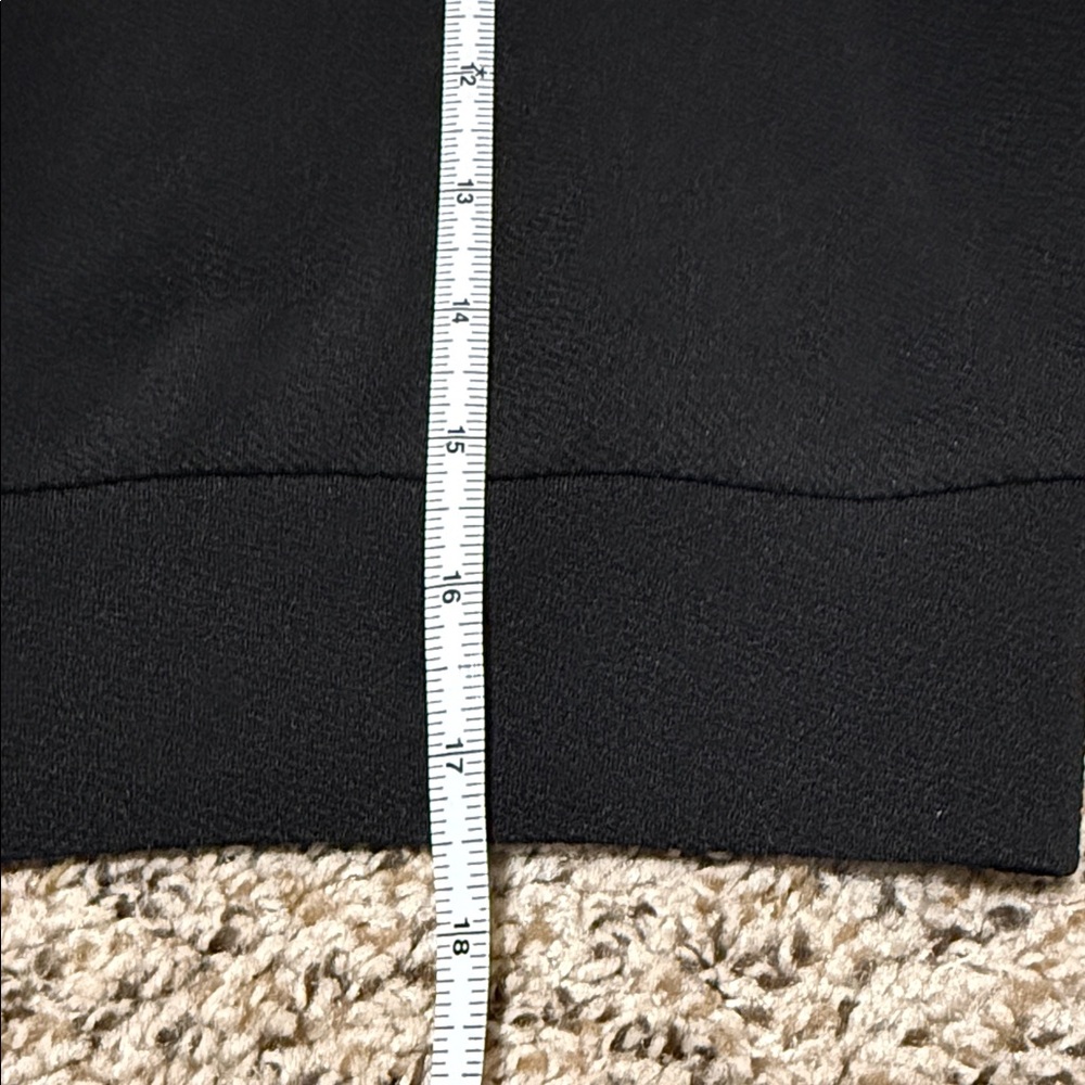 Cropped Black Zip Up Jacket - Picture 6 of 7